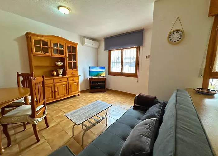 Casa Rocio: Urbanizacion 