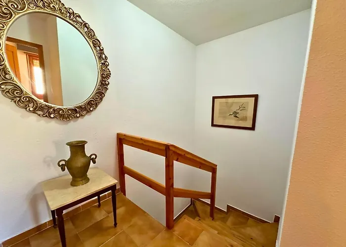 Casa Rocio: Urbanizacion 